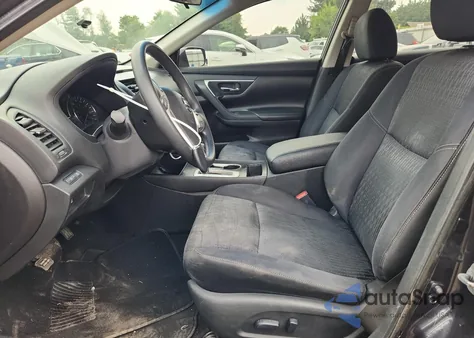 2016 Nissan Altima 2.5 z USA, uszkodzony, nr VIN 1N4AL3AP9GC212872